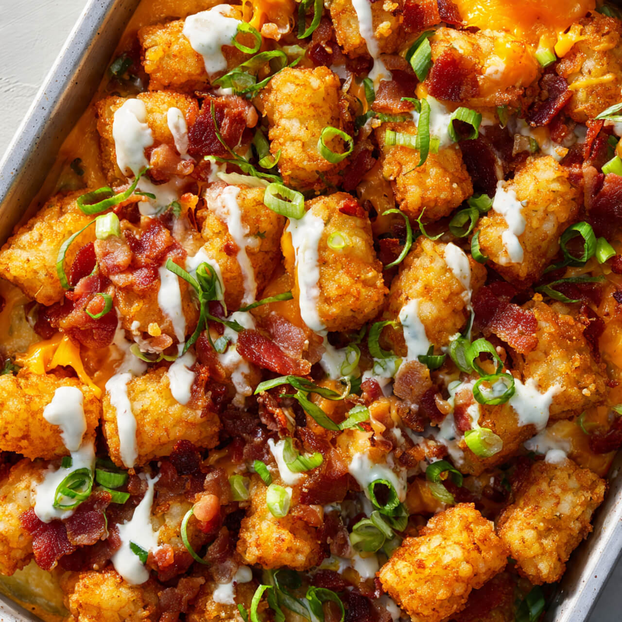 Crispy Tater Tots with Spicy Cheese Sauce